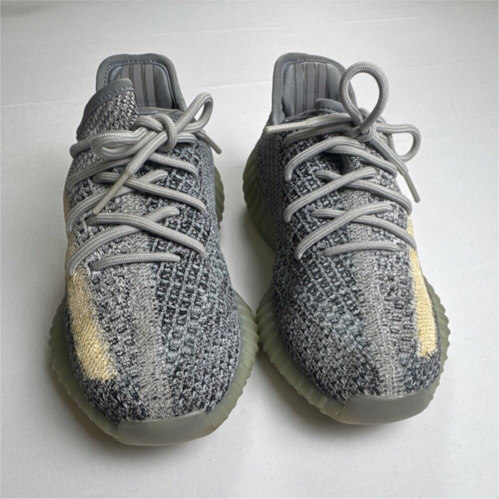 adidas Yeezy Boost 350 V2 Gray Yellow Low Top Size 5.5 M Athletic Sneakers